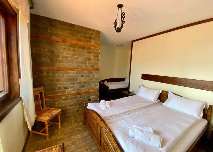 огражденска къща * Borovichene