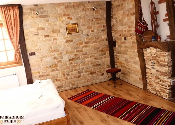 огражденска къща